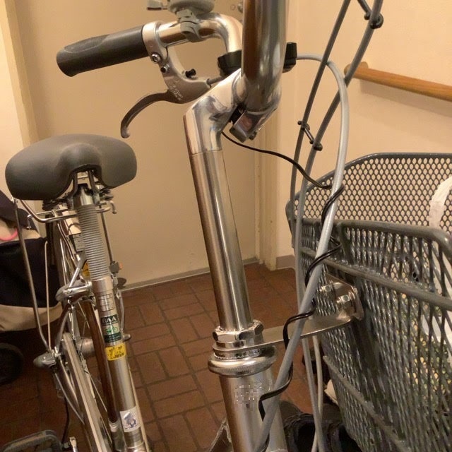 サイコンの配線を取り回し